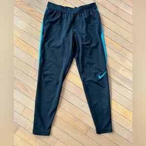 EUC WOMENS NIKE DRI -STRIKE TRAINING TROUSERS